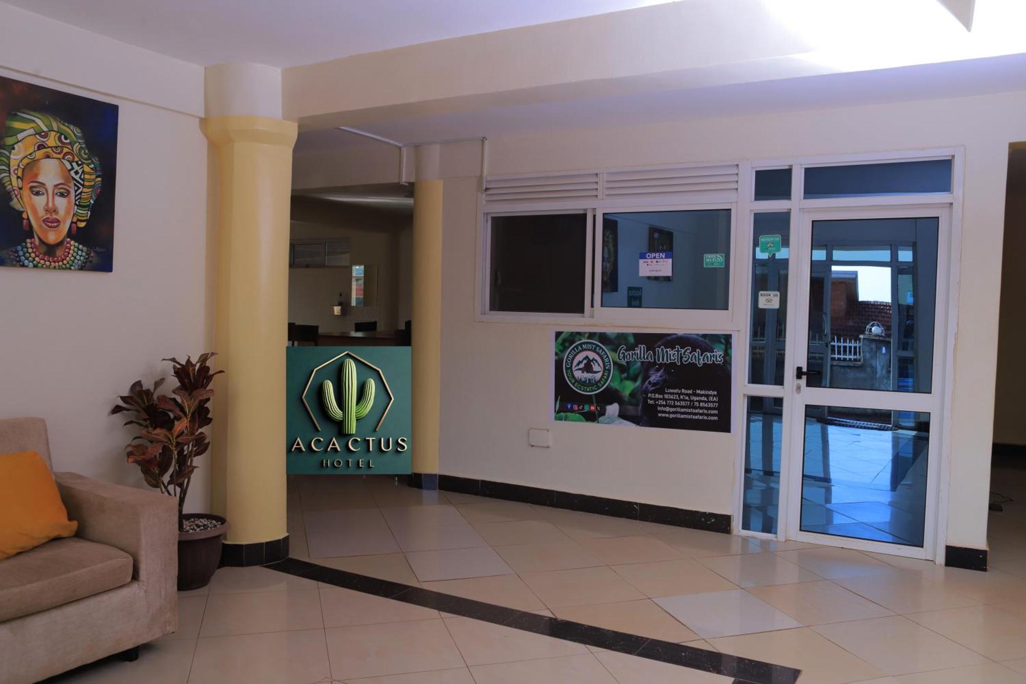 Acactus Hotel Kampala Exterior photo