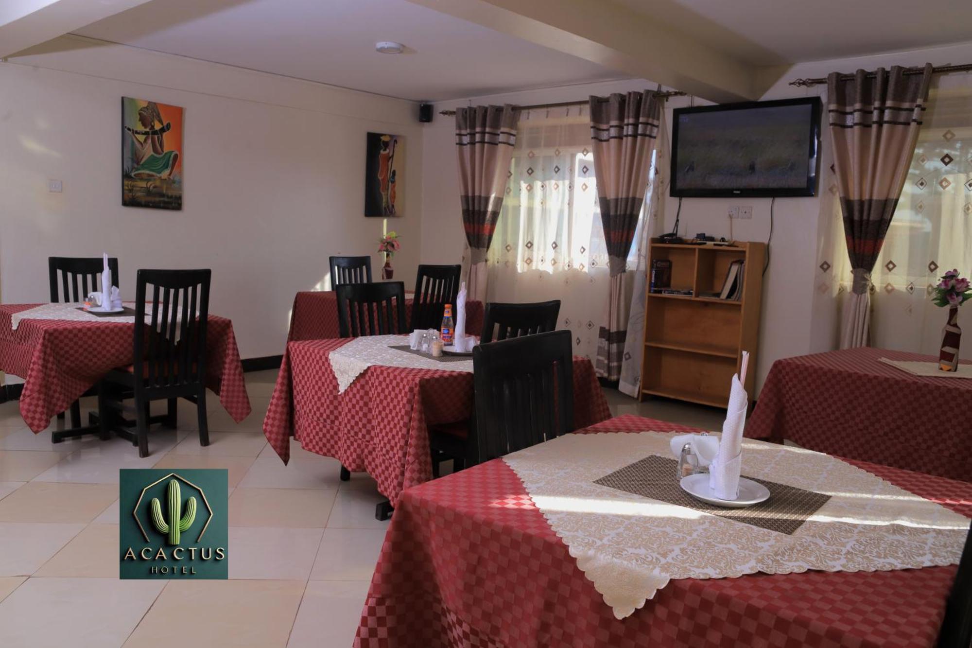 Acactus Hotel Kampala Exterior photo